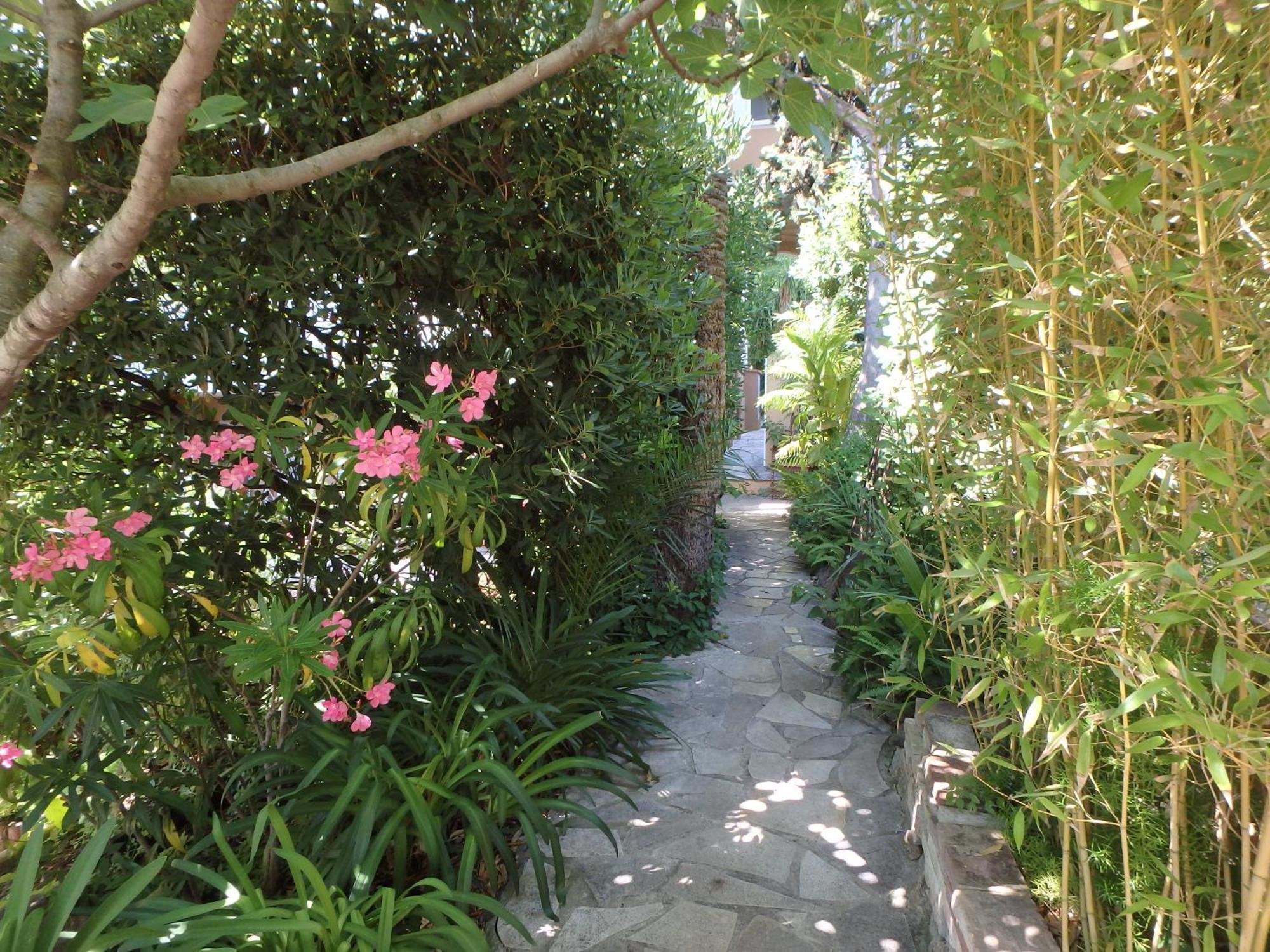 Residence Veles Plage Cannes Extérieur photo